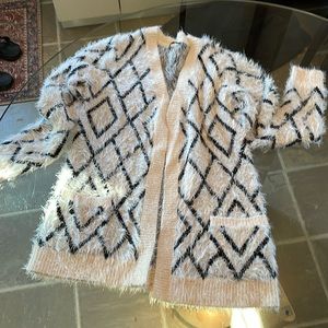 Dex, M, cardigan, pockets, acrylic/nylon, soft cozy, knit, geometric design,EUC